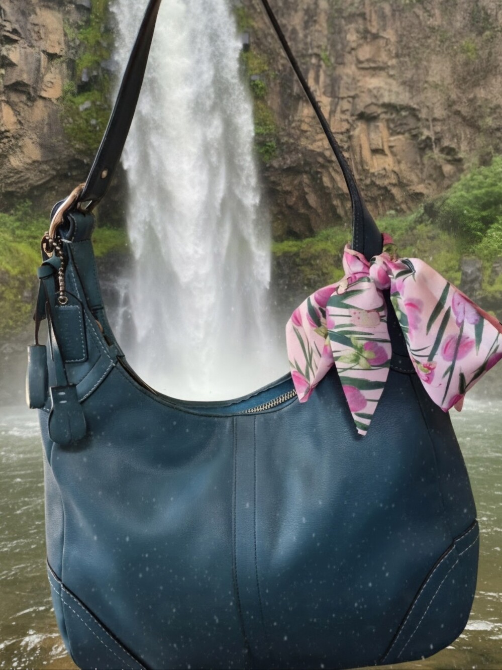 Coach Vintage Y2k Hamilton Teal Hobo